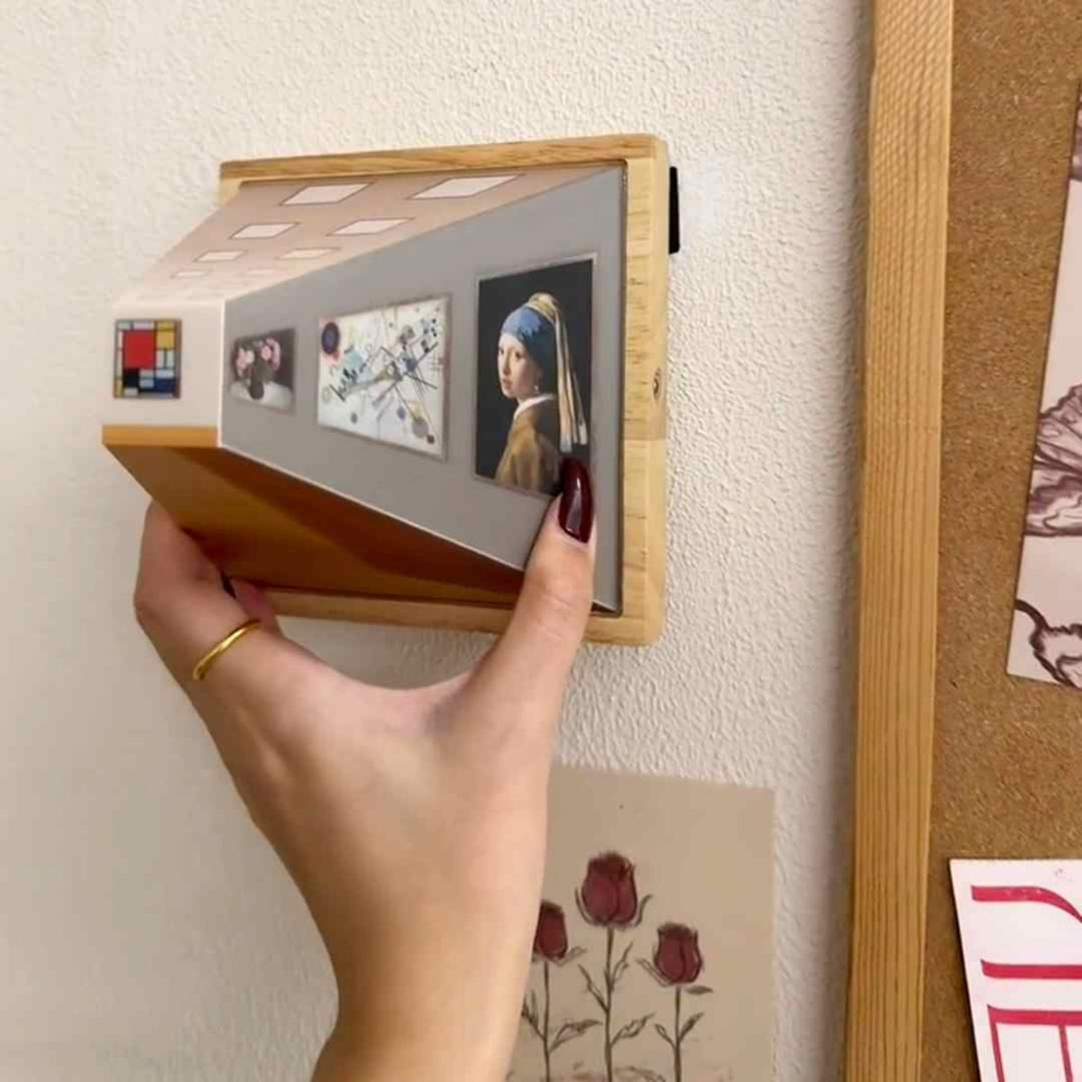3D Naked-Eye Visual Effect Small Wall Night Lamp for Home